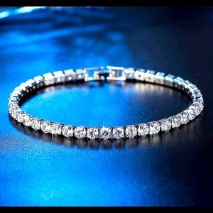 Deluxe Tennis Bracelet